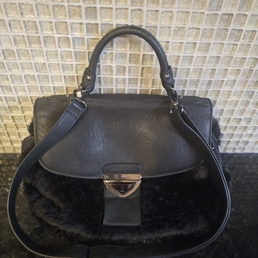 Ladies Imoshian Fur Shoulder Purse with handles